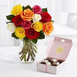 Combo of chocolates and Flowers with Glass Vase